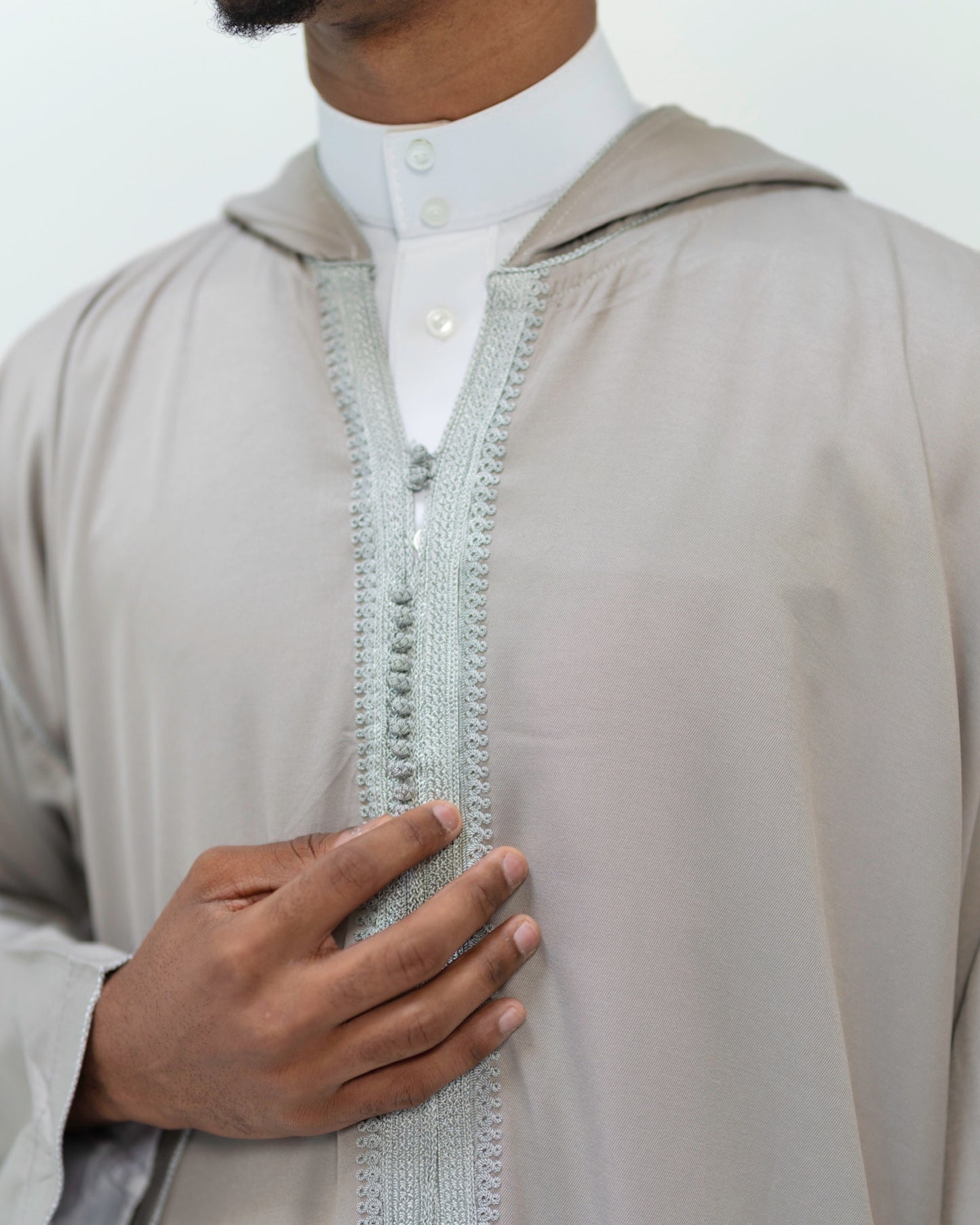 Men’s hooded Moroccan thobe